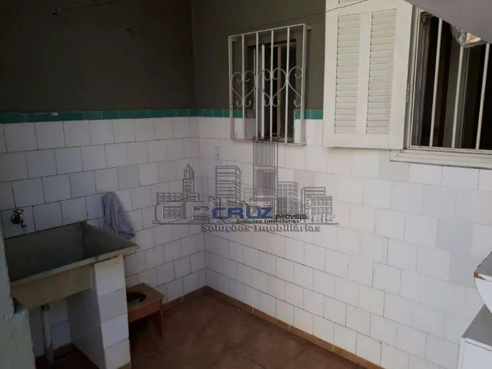 Casa à venda com 3 quartos, 187m² - Foto 11