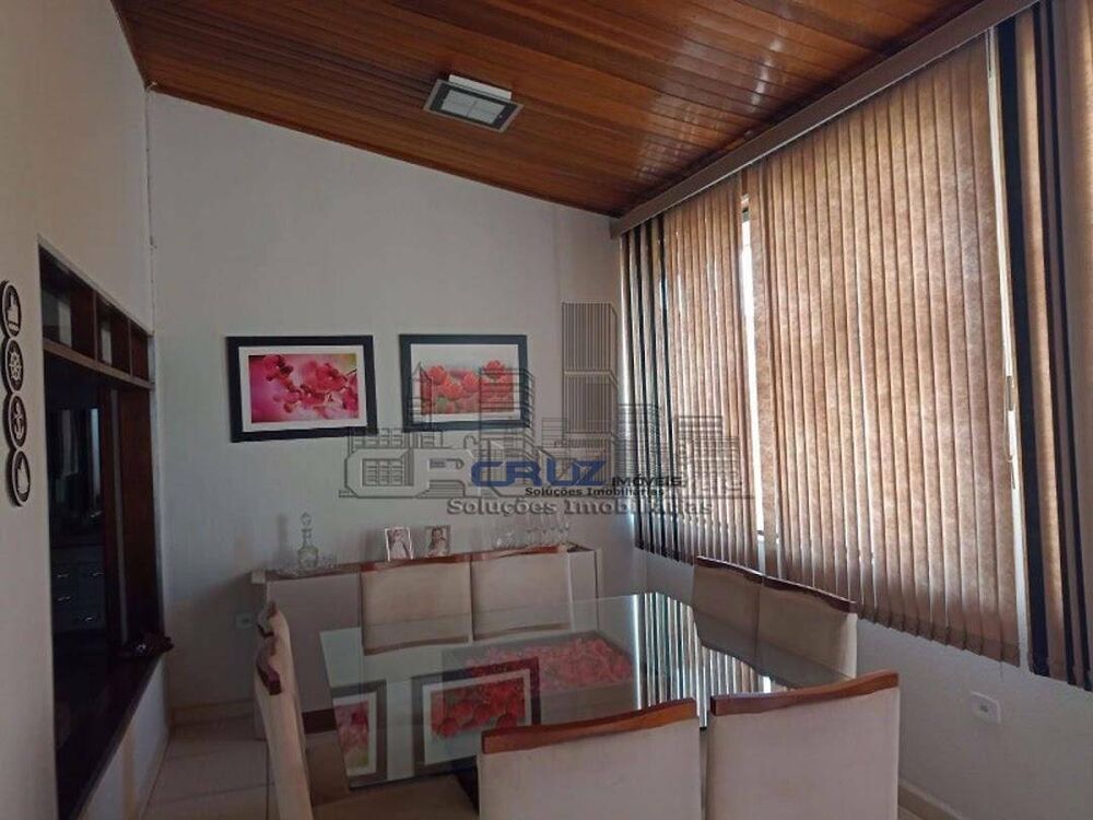 Casa, 3 quartos, 199 m² - Foto 10