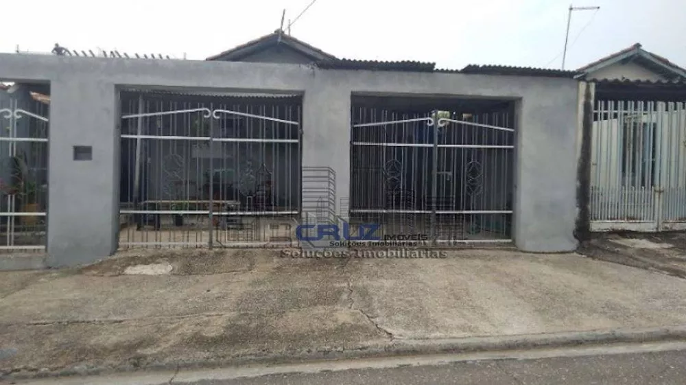 Casa à venda com 3 quartos, 100m² - Foto 1