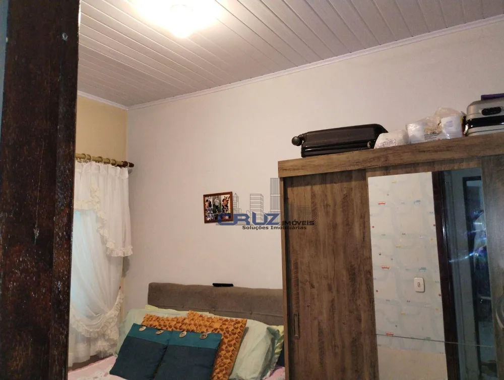 Casa, 3 quartos, 226 m² - Foto 1