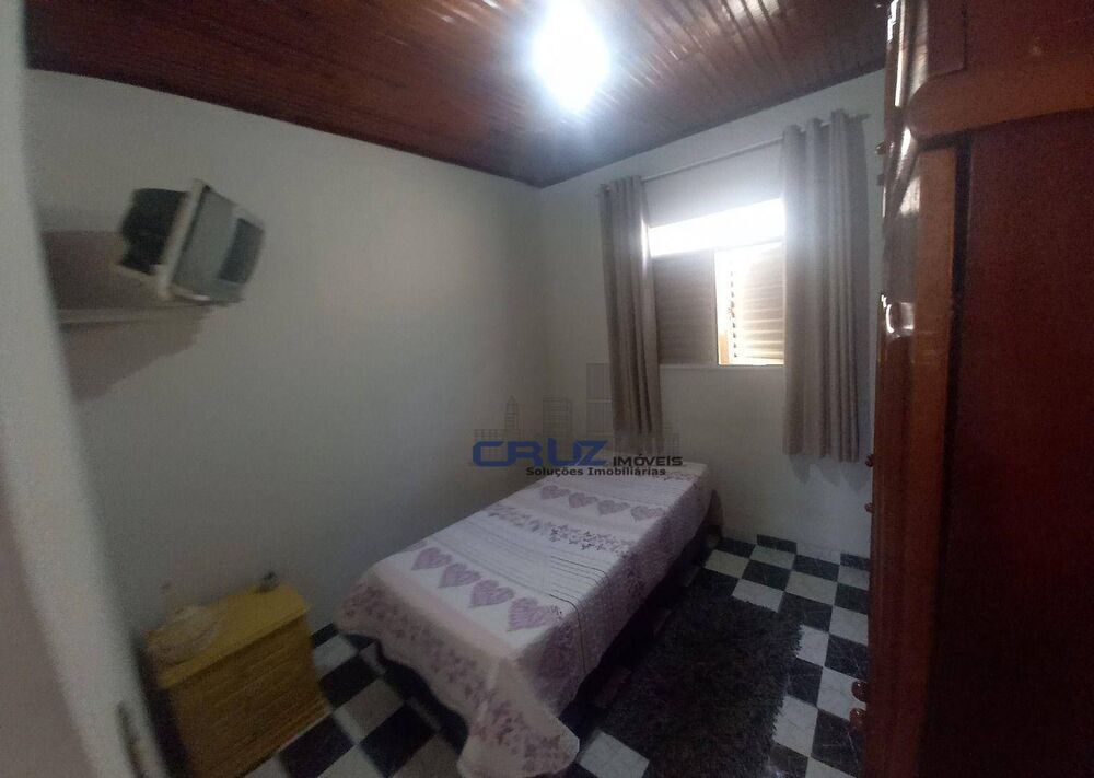 Casa à venda com 1 quarto, 114m² - Foto 8