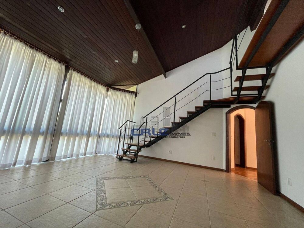 Sobrado, 4 quartos, 380 m² - Foto 2