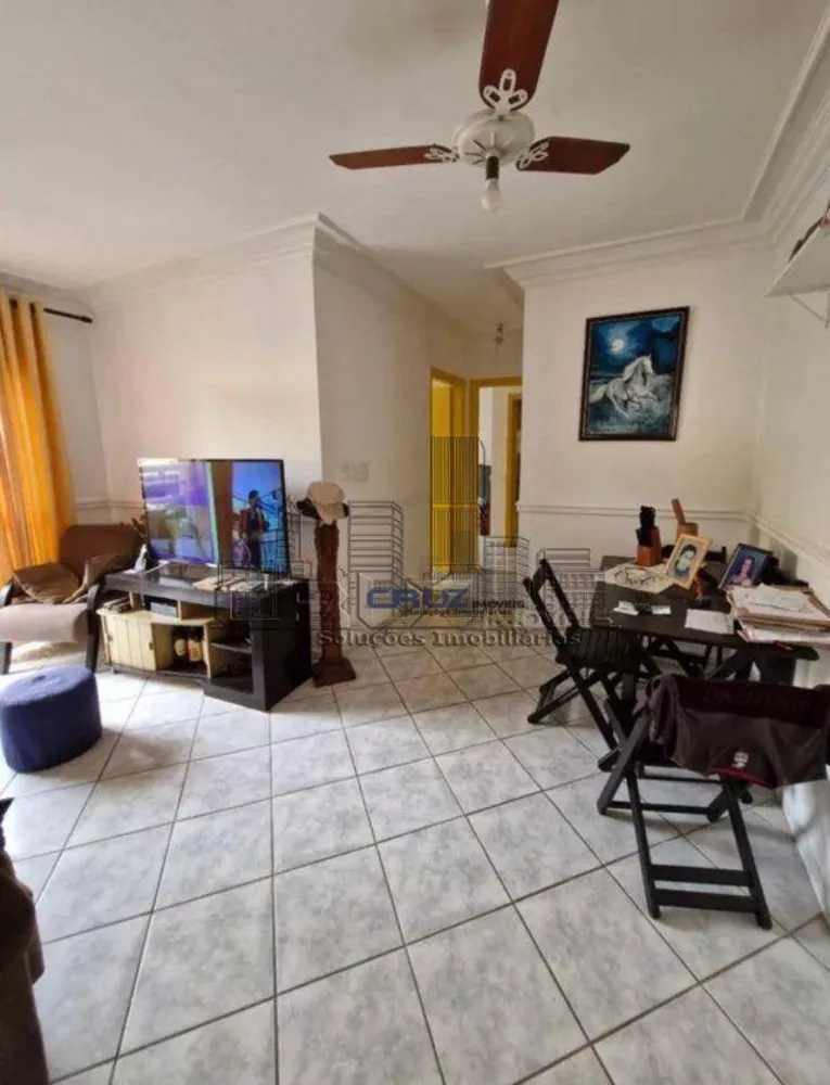 Apartamento à venda com 2 quartos, 71m² - Foto 3