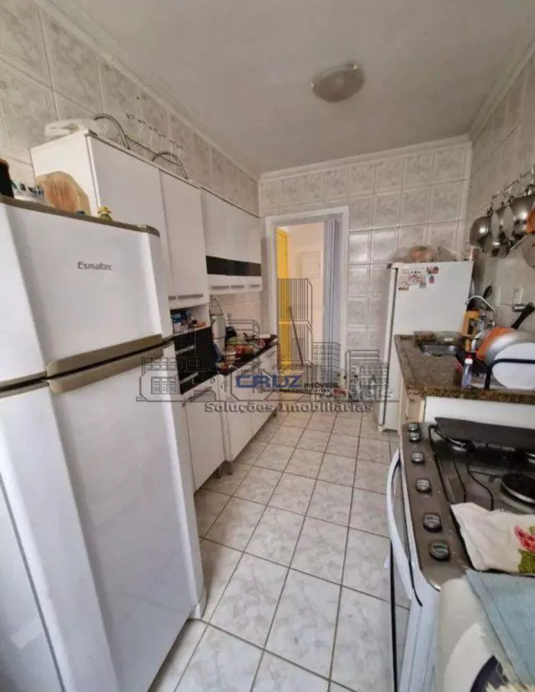 Apartamento à venda com 2 quartos, 71m² - Foto 4