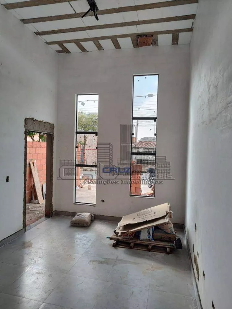 Casa à venda com 2 quartos, 63m² - Foto 17