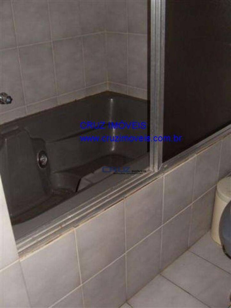 Chácara, 8 quartos, 1000 m² - Foto 8