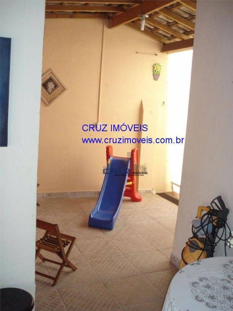 Casa, 4 quartos, 220 m² - Foto 1