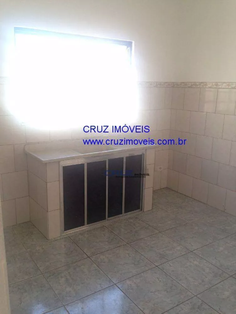 Casa à venda com 2 quartos, 120m² - Foto 5