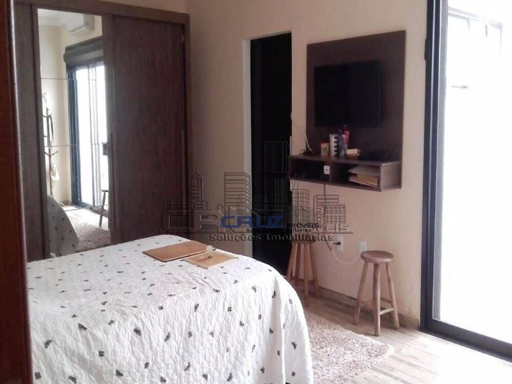 Casa à venda com 3 quartos, 300m² - Foto 7