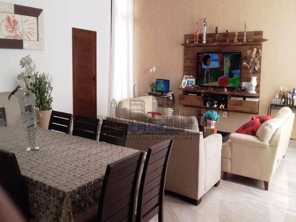 Casa à venda com 3 quartos, 300m² - Foto 6