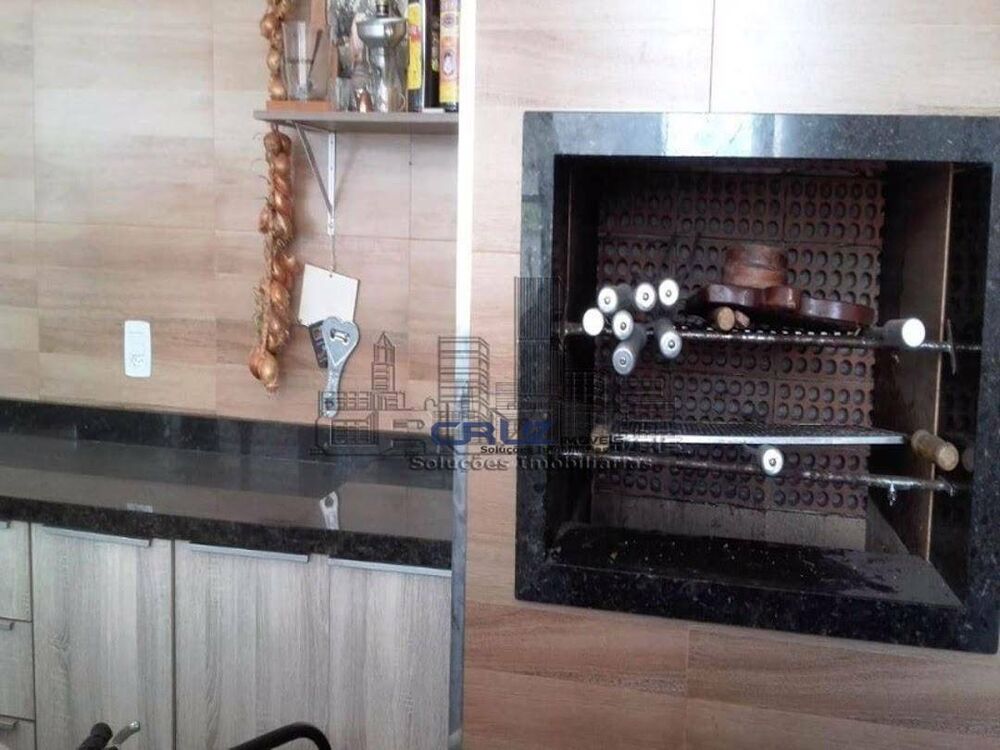 Casa à venda com 3 quartos, 300m² - Foto 3