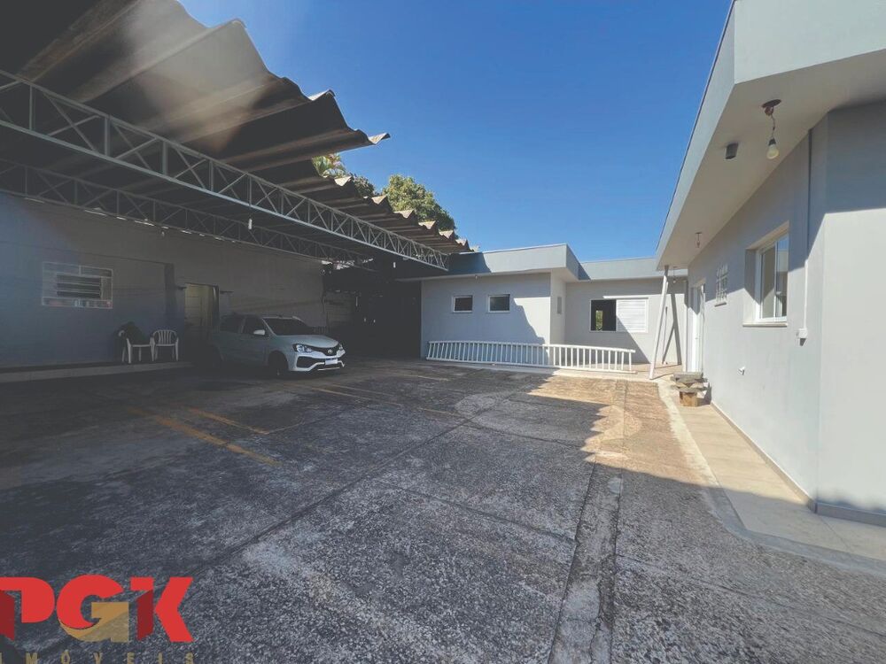 Chácara, 5 quartos, 476 m² - Foto 1