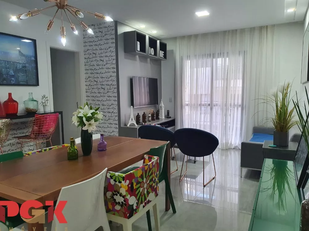 Apartamento à venda com 3 quartos - Foto 1