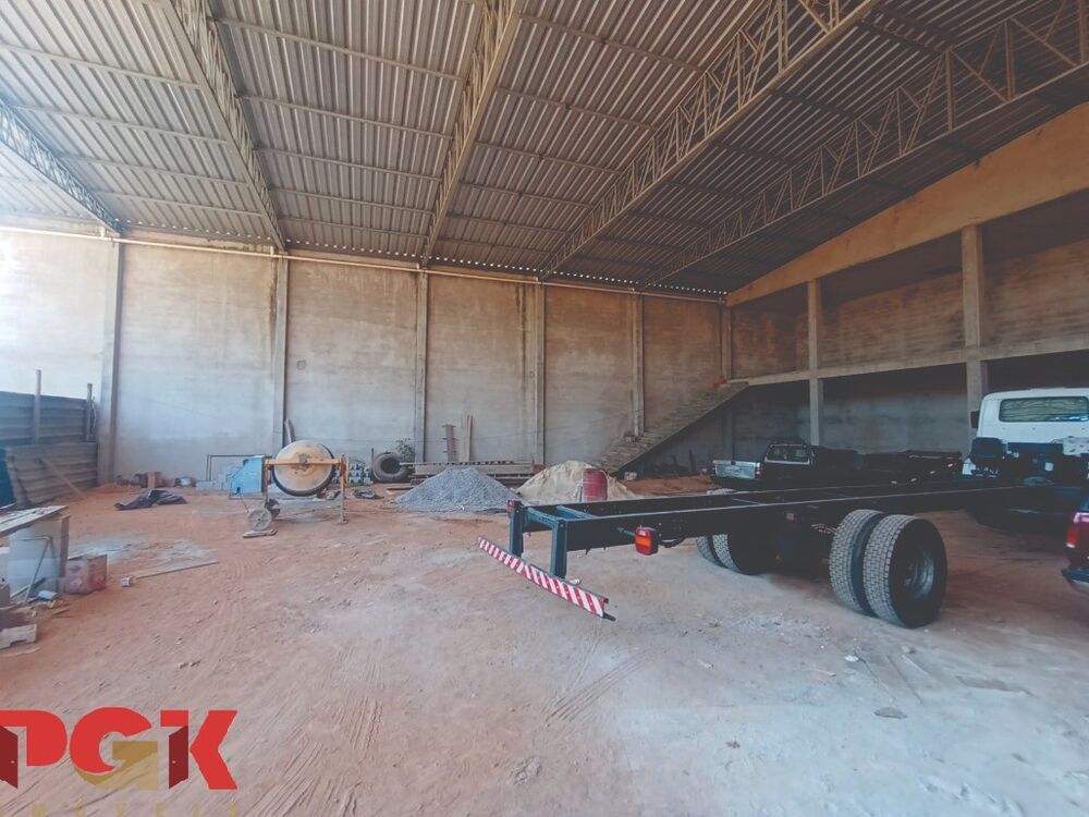 Depósito-Galpão-Armazém para alugar, 500m² - Foto 2