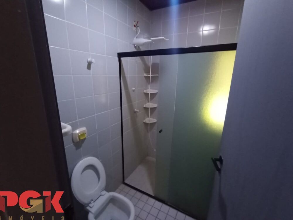 Casa à venda e aluguel com 3 quartos, 205m² - Foto 7