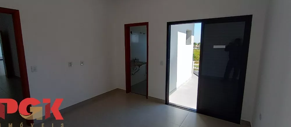 Casa à venda com 3 quartos, 261m² - Foto 18