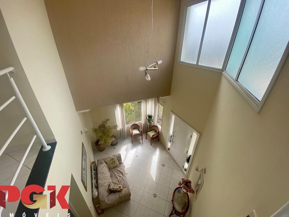 Casa, 3 quartos, 600 m² - Foto 1