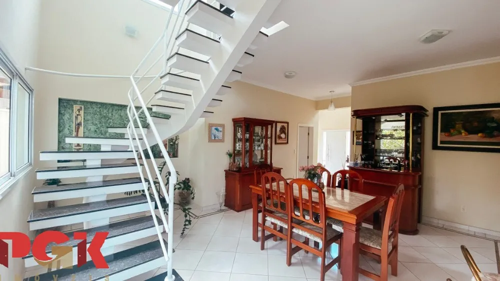 Casa, 3 quartos, 600 m² - Foto 3