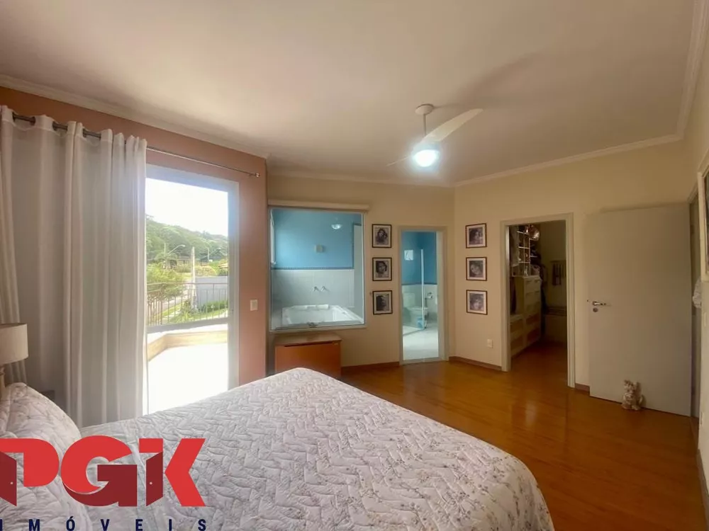 Casa à venda com 4 quartos, 625m² - Foto 14