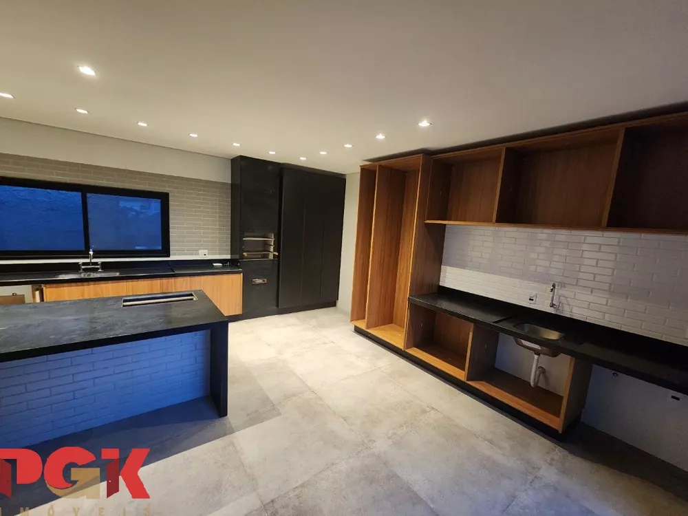 Casa, 3 quartos, 220 m² - Foto 4