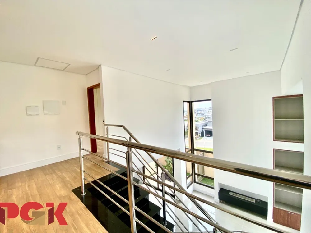 Casa, 3 quartos, 241 m² - Foto 8