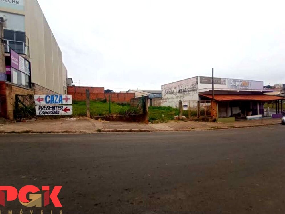Loteamento e Condomínio para alugar, 300m² - Foto 1