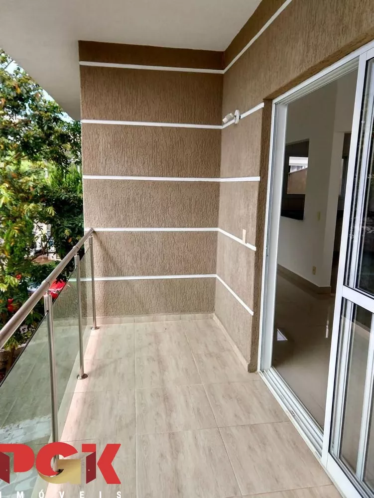 Casa à venda com 3 quartos, 185m² - Foto 4