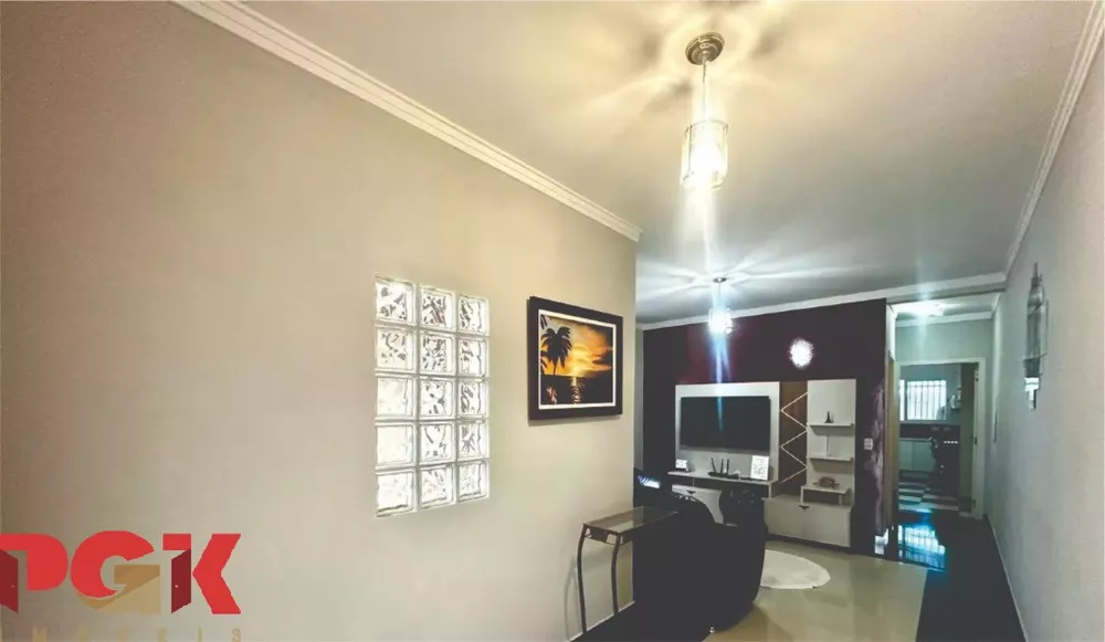 Casa à venda com 3 quartos, 179m² - Foto 4