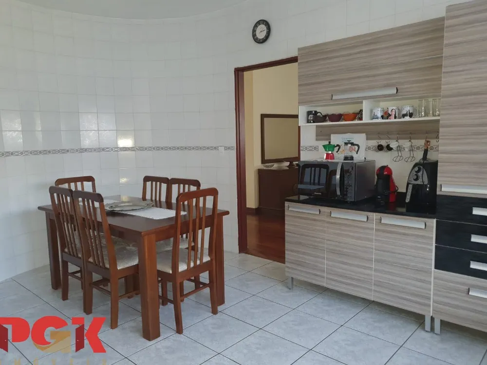 Casa, 3 quartos, 230 m² - Foto 13
