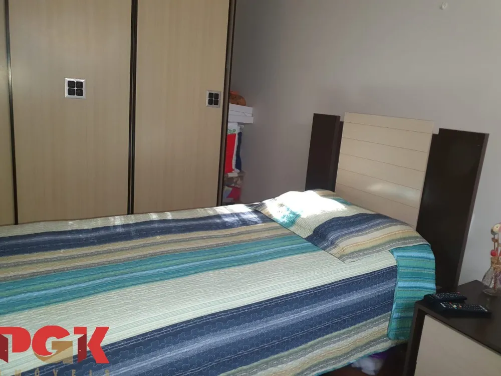 Casa, 3 quartos, 230 m² - Foto 14