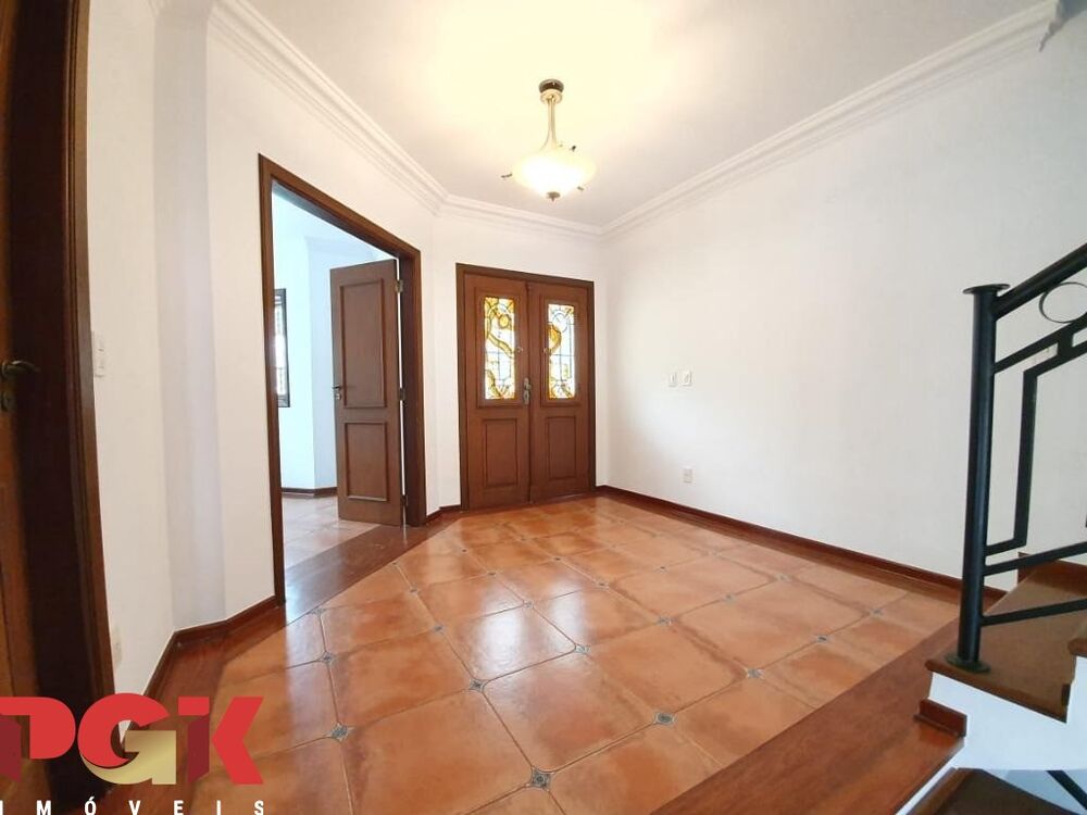 Casa, 4 quartos, 500 m² - Foto 1