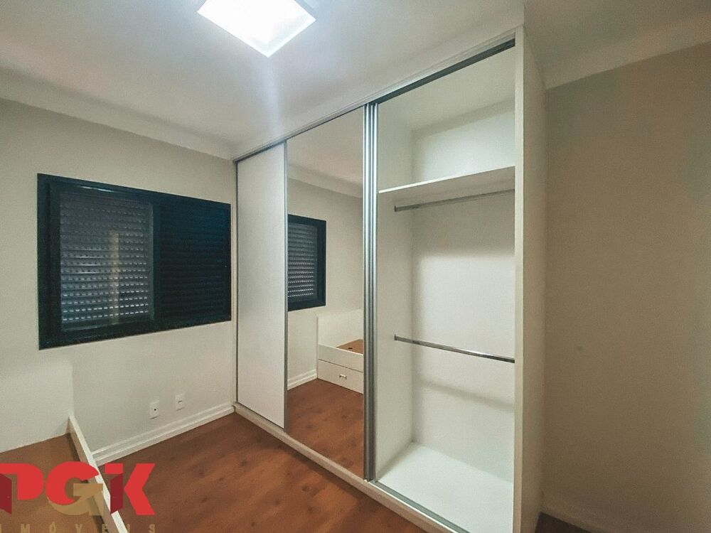 Apartamento para alugar com 3 quartos, 93m² - Foto 1