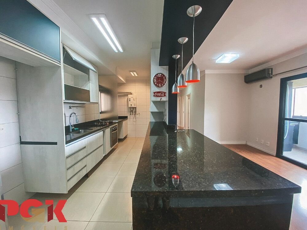 Apartamento para alugar com 3 quartos, 93m² - Foto 3
