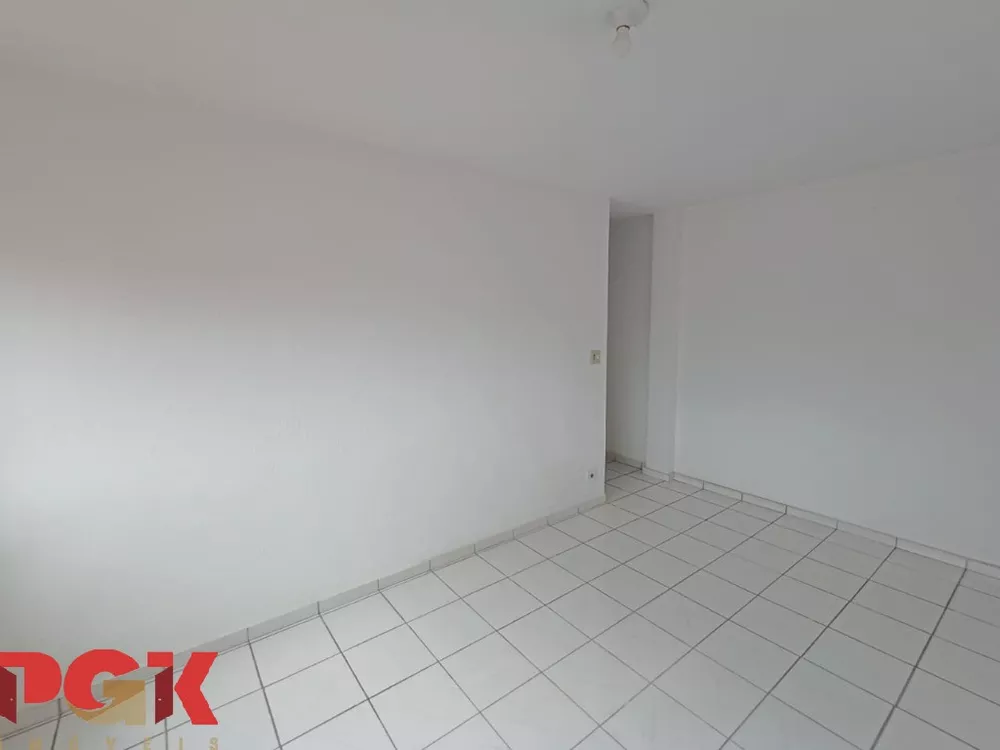 Apartamento à venda com 2 quartos, 90m² - Foto 3