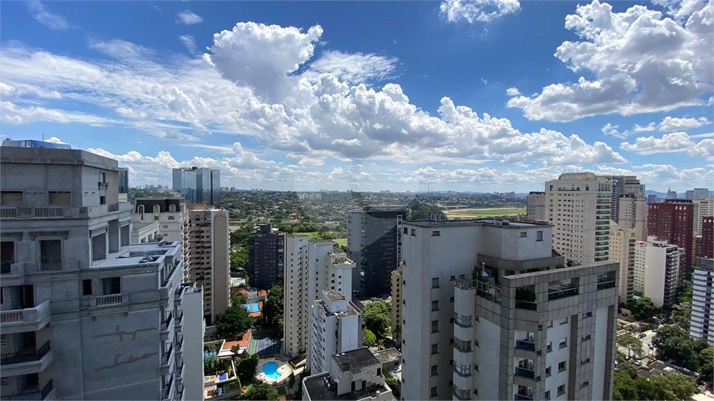 Apartamento à venda com 5 quartos, 570m² - Foto 11