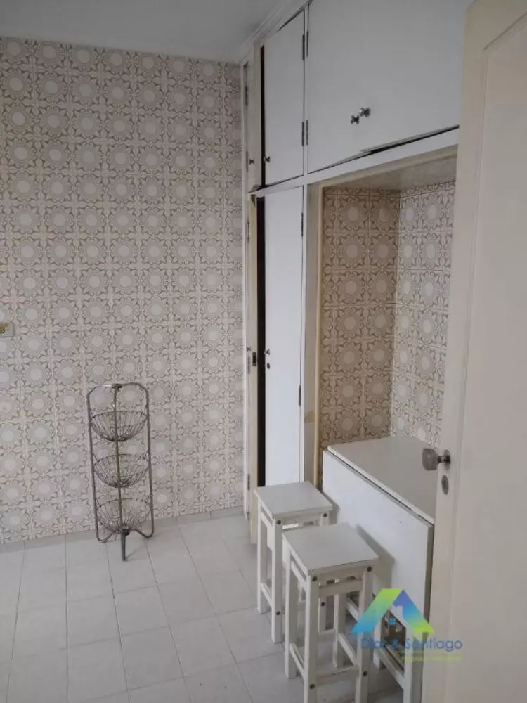 Apartamento à venda com 3 quartos, 145m² - Foto 12