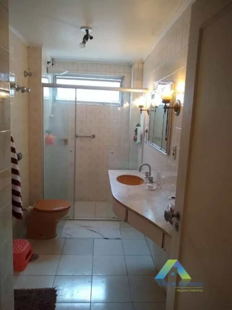 Apartamento à venda com 3 quartos, 145m² - Foto 18