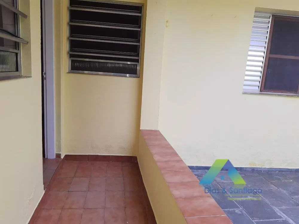 Casa à venda com 3 quartos, 300m² - Foto 4