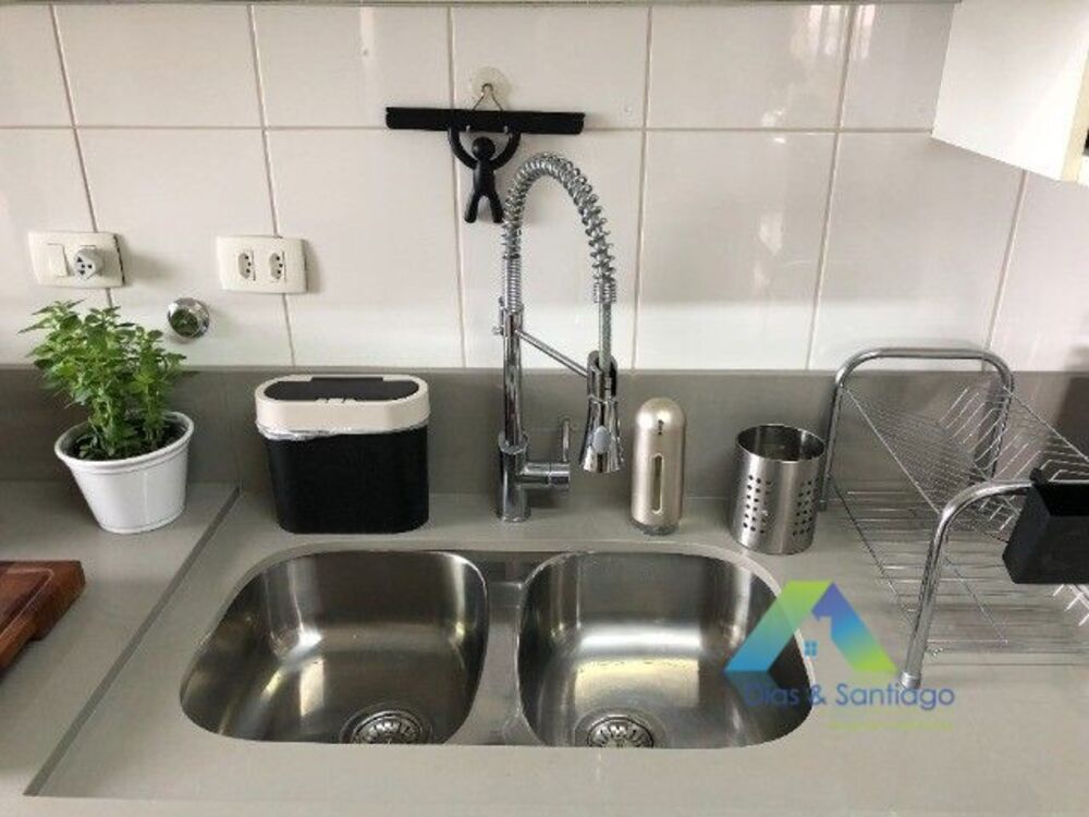 Apartamento à venda com 3 quartos, 113m² - Foto 1