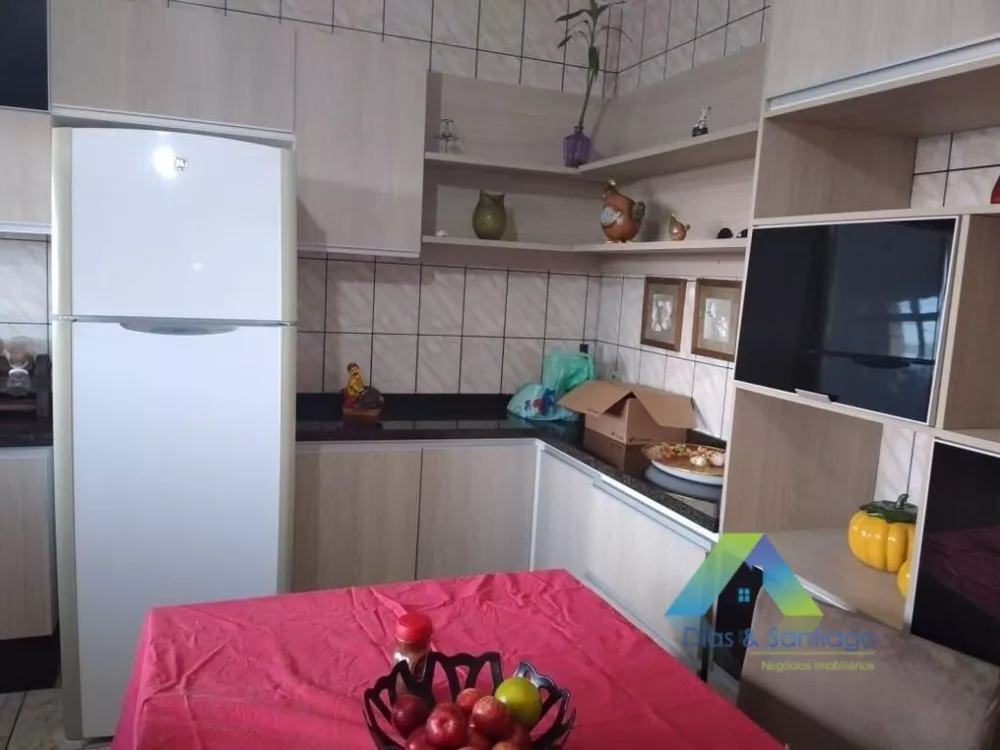 Sobrado à venda com 2 quartos, 150m² - Foto 4