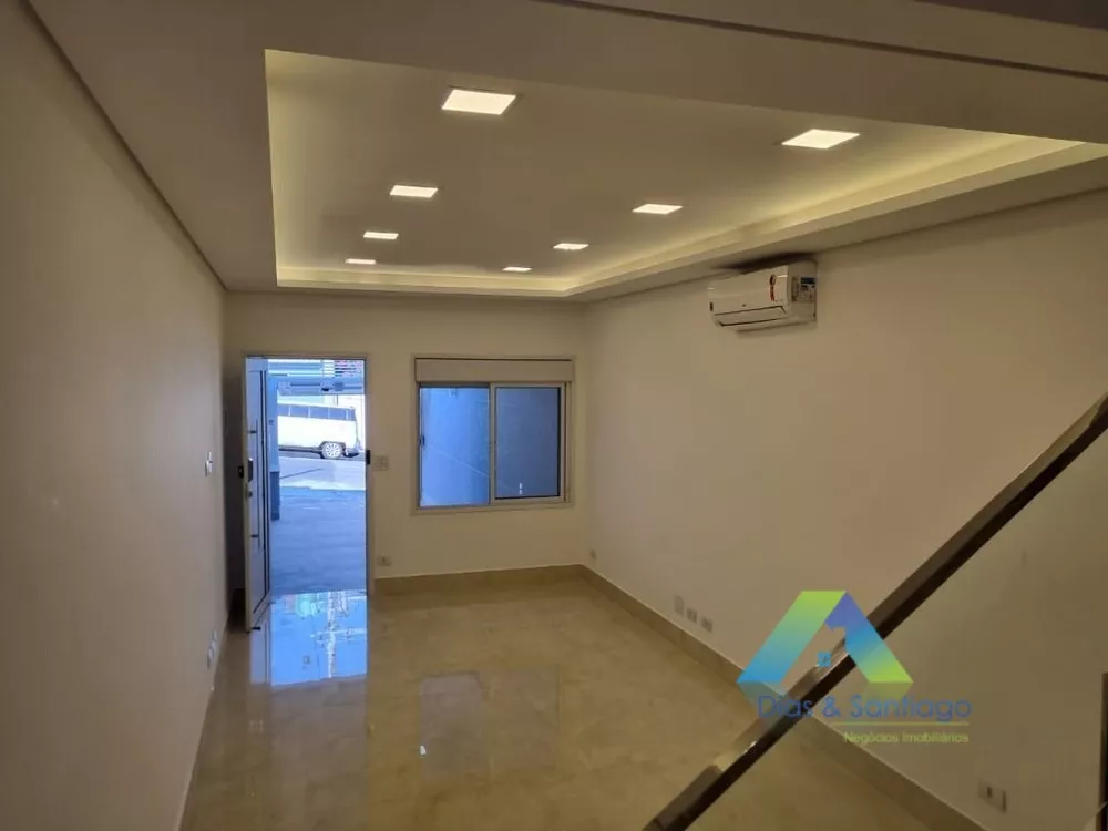 Sobrado à venda com 4 quartos, 175m² - Foto 2