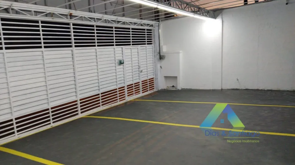Casa, 3 quartos, 300 m² - Foto 1