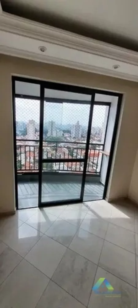 Apartamento à venda com 3 quartos, 74m² - Foto 3