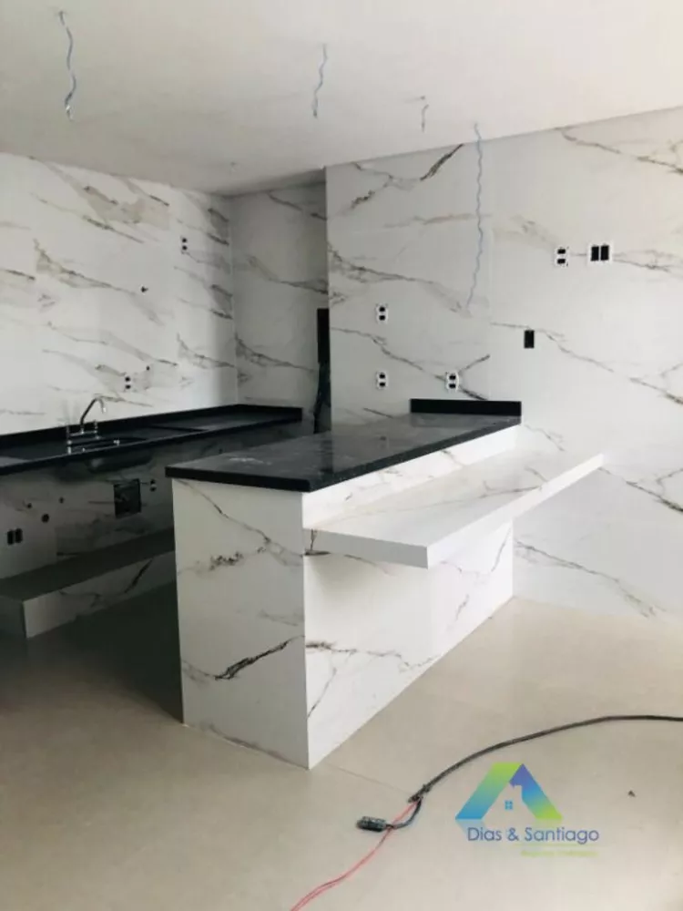 Cobertura à venda com 2 quartos, 102m² - Foto 3