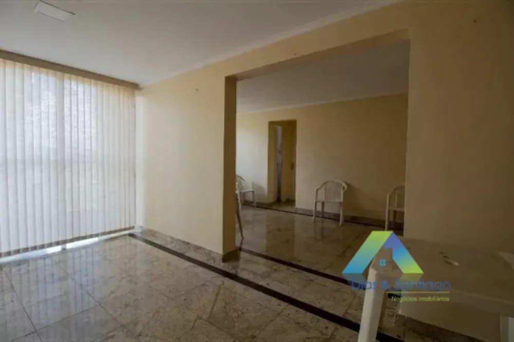 Apartamento à venda com 2 quartos, 67m² - Foto 12