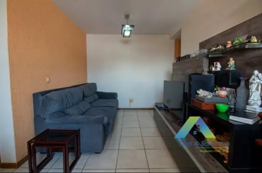 Apartamento à venda com 2 quartos, 67m² - Foto 2