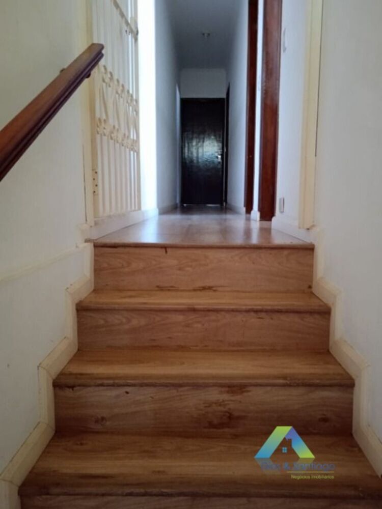 Sobrado à venda com 3 quartos, 260m² - Foto 3