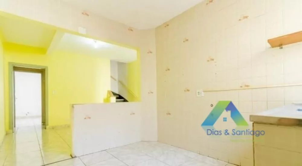 Sobrado à venda com 3 quartos, 100m² - Foto 3