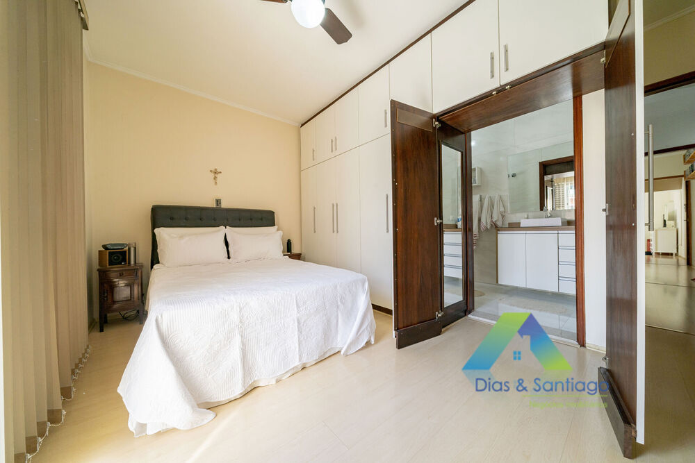 Sobrado à venda com 3 quartos, 140m² - Foto 3