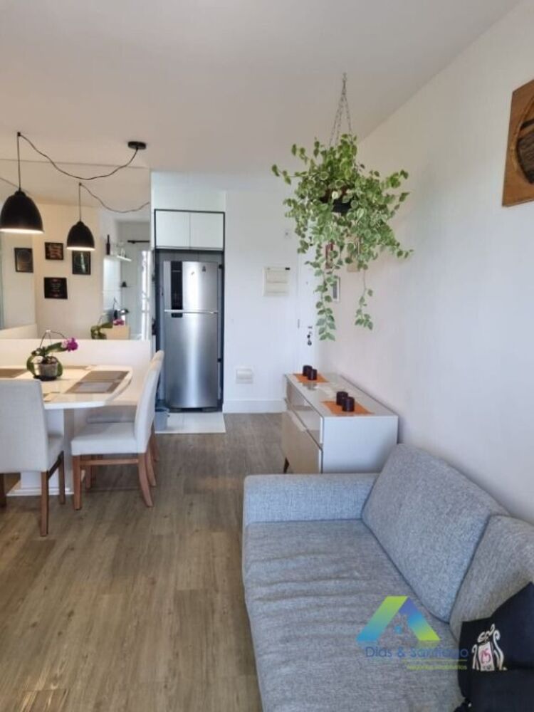 Apartamento à venda com 3 quartos, 70m² - Foto 4
